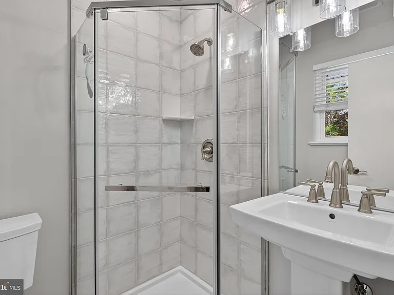 4625 Strathblane Pl — Photo 13
