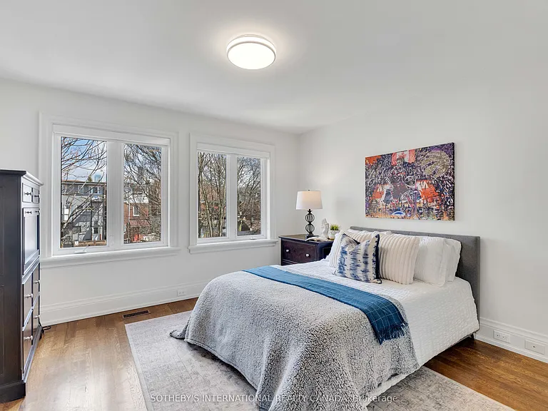 721 Markham St — Photo 8
