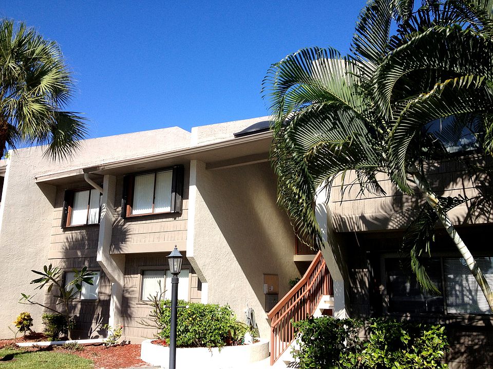 1st image of 1600 NE Dixie Hwy APT 1-205