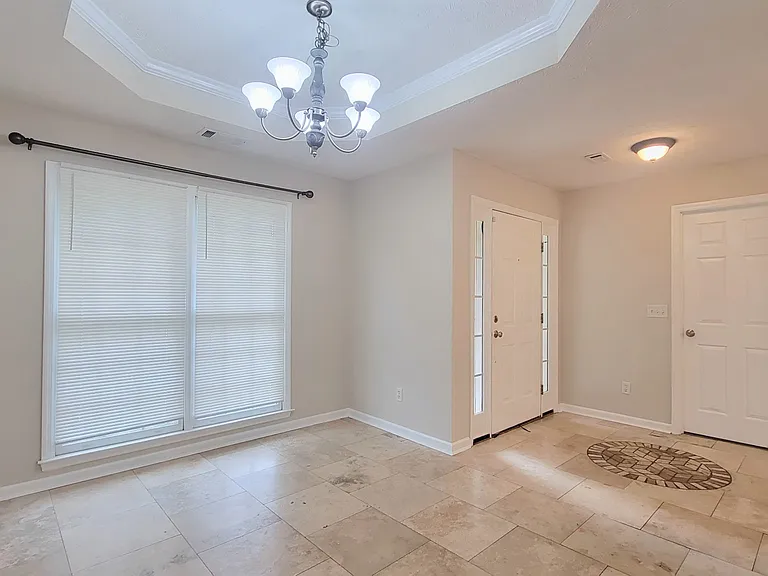 11 Running Bear Dr — Photo 2