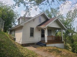 502 1st St SE, Minot, ND 58701