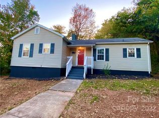 1217 11th Street St, Hickory, NC 28601