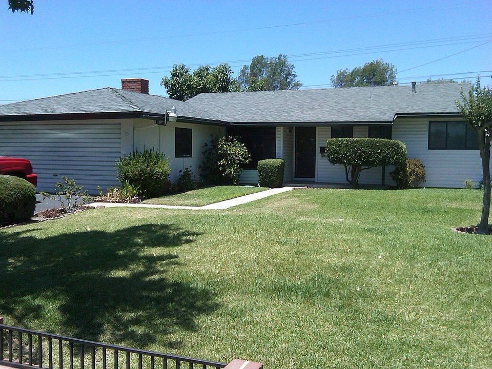 Large front lawn