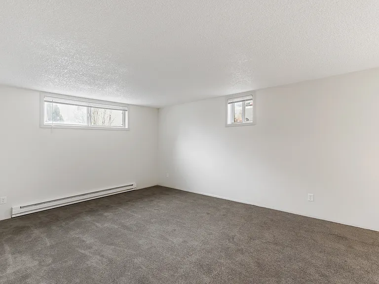 Riviera Apartments Northgate — Photo 29