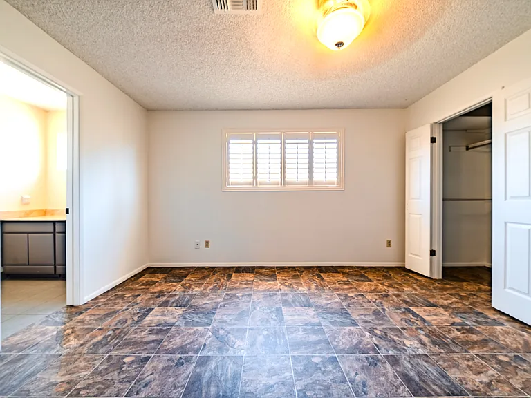 3408 W Purdue Ave — Photo 25