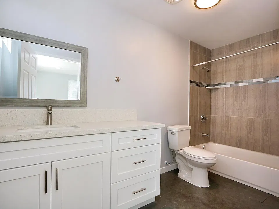 8921 S San Pedro St Los Angeles CA | Zillow