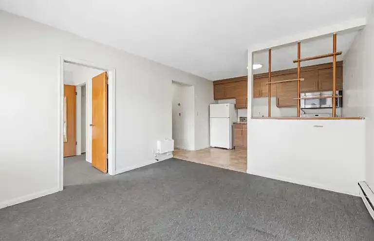 173 Procter Pl #4 — Photo 10
