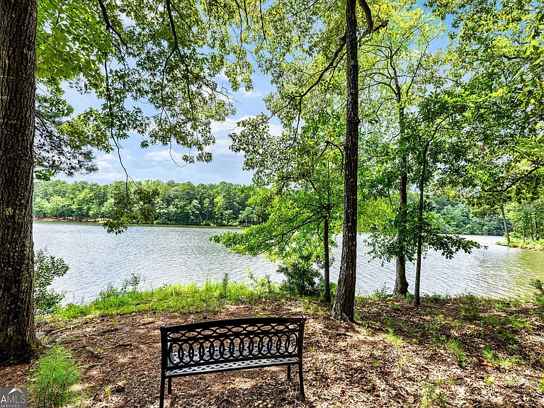 125 N Cove Dr — Photo 91