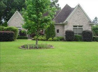 70 Waterford Cv, Eads, TN 38028