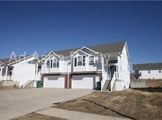 3009 Eagle Ridge Dr, Platte City, MO 64079