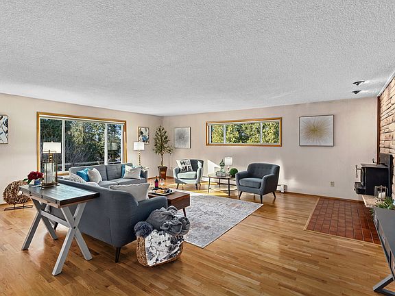 4th image of 13224 SE 230th St Unit A