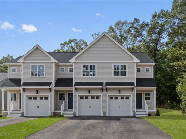 70 Uncas Ave, Franklin, MA 02038