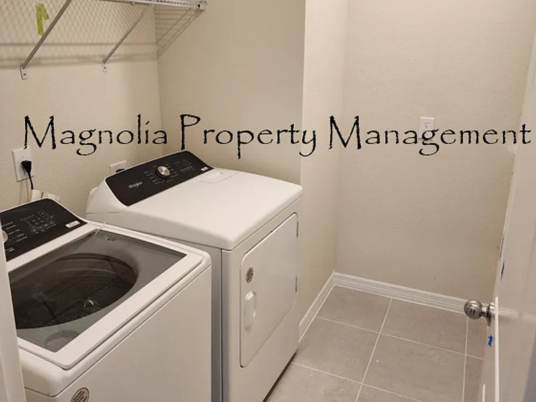 3619 Cambridge Brook Dr — Photo 10