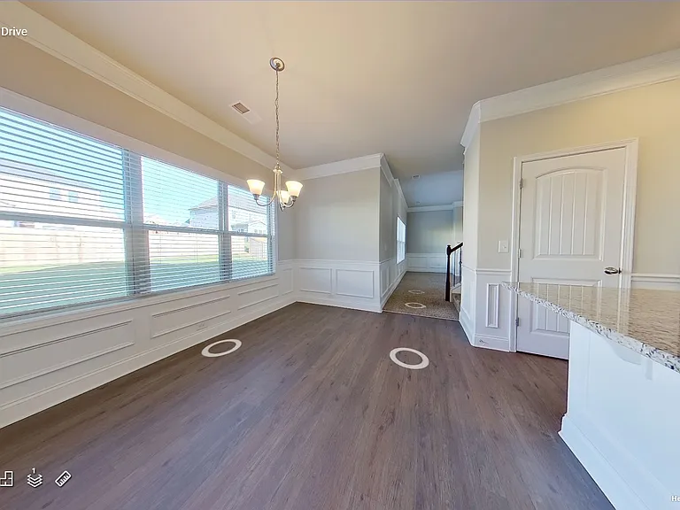 1470 Fort Dr — Photo 30