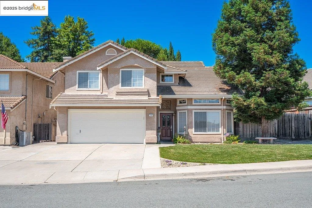 1003 Linda Vista Way photo 1