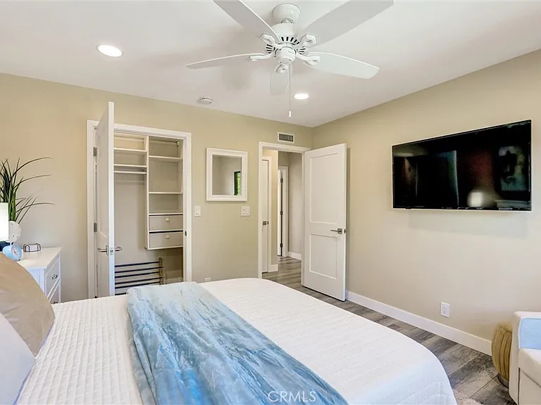 1591 Pegasus St — Photo 35