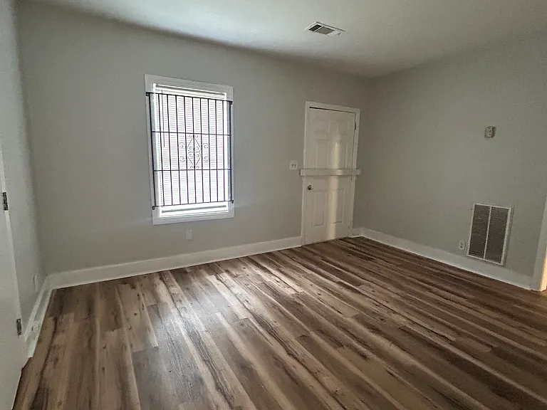324 Bobby Rush Blvd — Photo 2