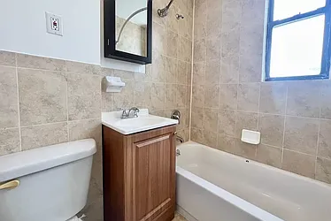 Rented by MADEHOME