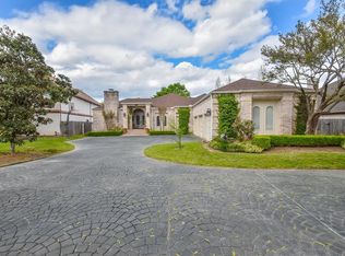 1410 Sugar Creek Blvd, Sugar Land, TX 77478