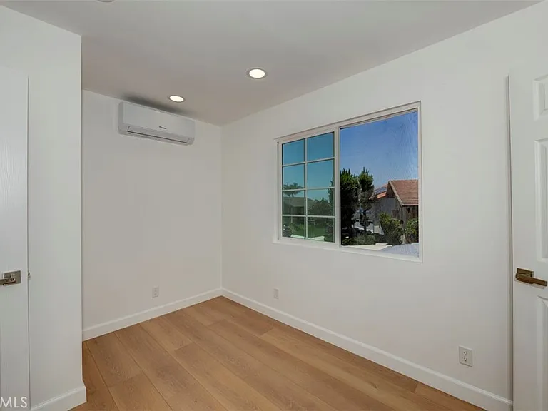 27213 Arena Ln — Photo 10