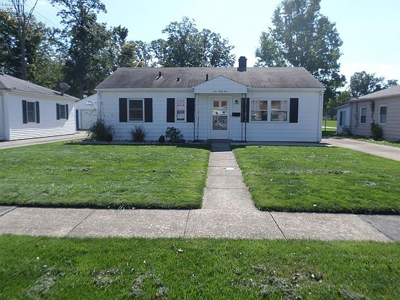 3rd image of 545 Oaklawn Ave