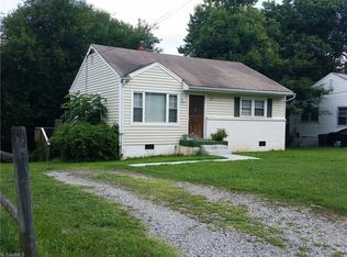 1204 Delk Dr, High Point, NC 27262