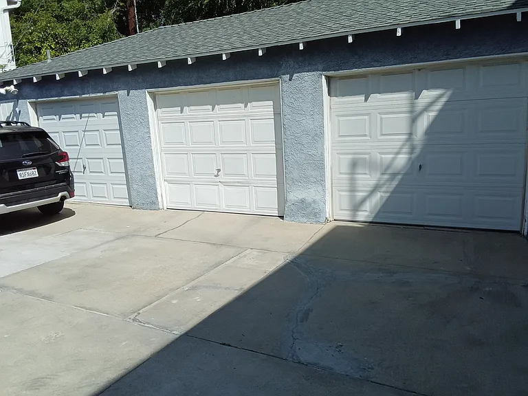 Single car garage on far right