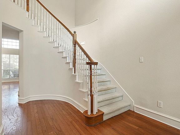 4th image of 6405 Andora Dr