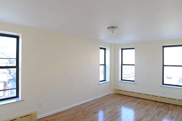 Rented by Residents Team | media 5