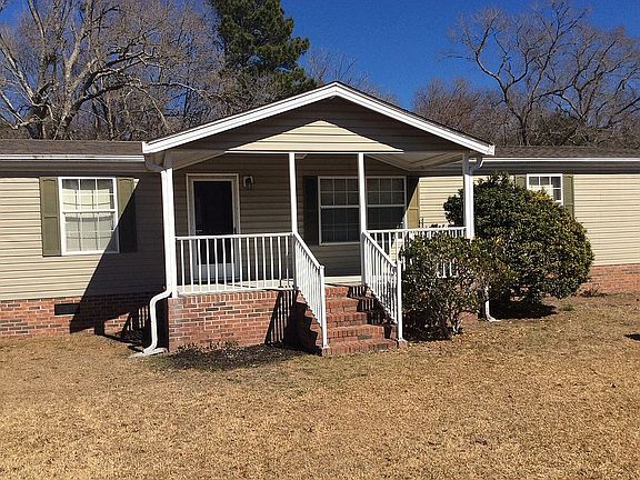 Covered concrete porch