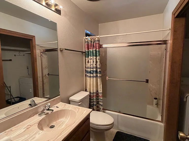 1292 Tata Ln — Photo 8