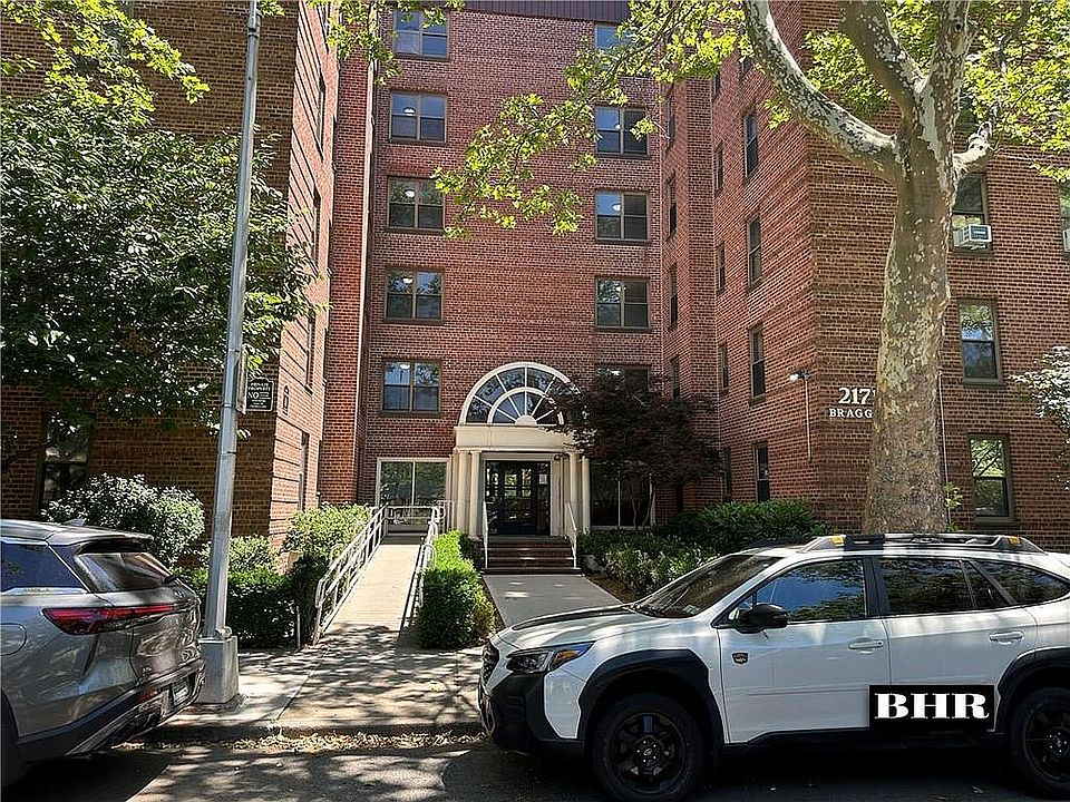 1st image of 2171 Bragg St APT 6D