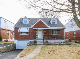 492 Greenwell Ave, Cincinnati, OH 45238