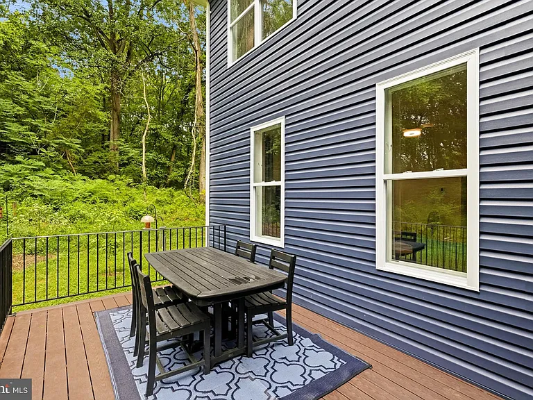 1392 Baltimore Annapolis Blvd — Photo 4