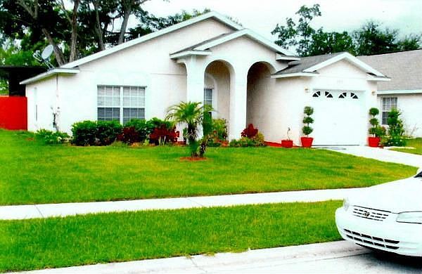 1st image of 2312 Donegan Pl