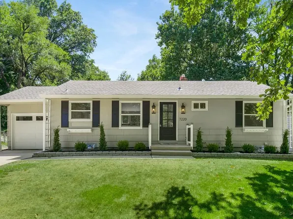 7220 Canterbury St, Prairie Village, KS 66208