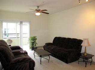 24535 Town Center Dr APT 6402, Santa Clarita, CA 91355