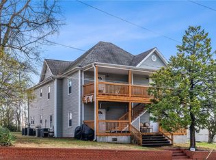 611 W Green Dr APT D, High Point, NC 27260