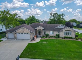 496 Hesburgh Dr, Manteno, IL 60950