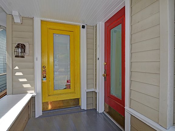 Yellow entry