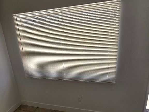 4th image of 3933-3943 N La Rica Ave #43-04