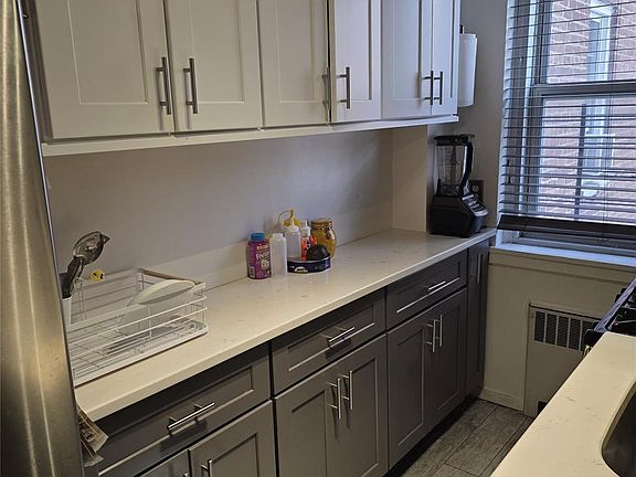 5th image of 765 Bronx River #3F