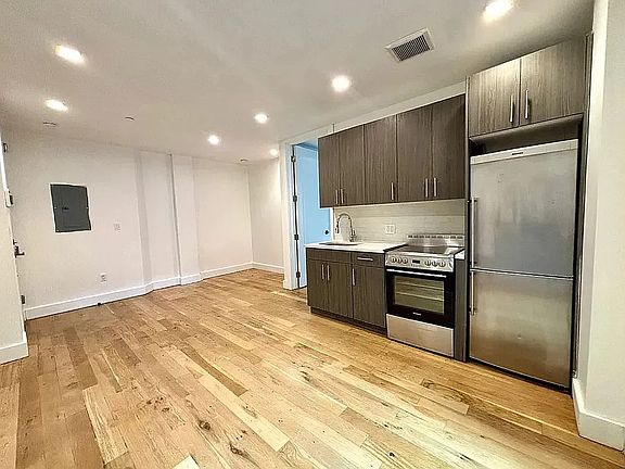 3rd image of 236 N 11th St #1F