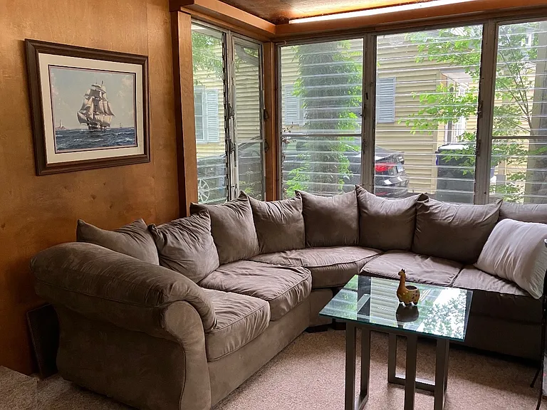 16 Thomson Rd — Photo 10