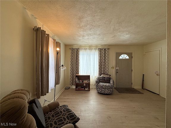 5th image of 1514 Thalia Ave