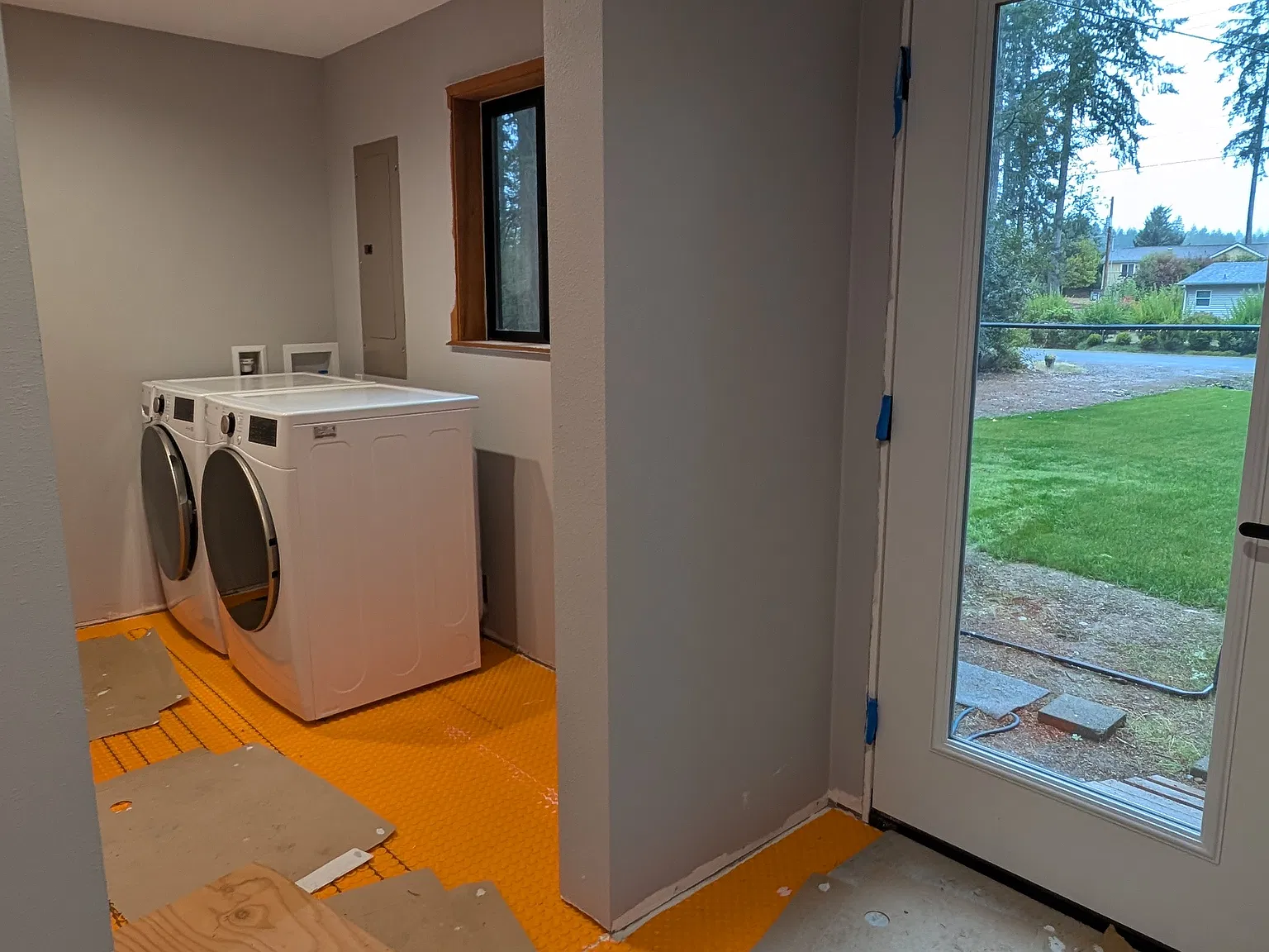 3 bed, 1368 sqft, $4,150 — Photo 3