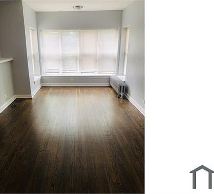 2nd image of 6439 S Kenwood Ave #103