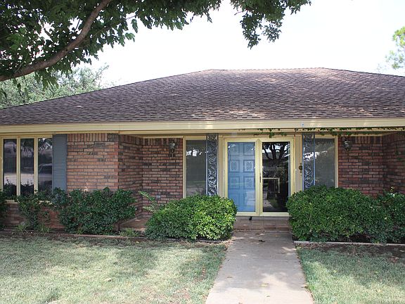 OLD Frnt Street View