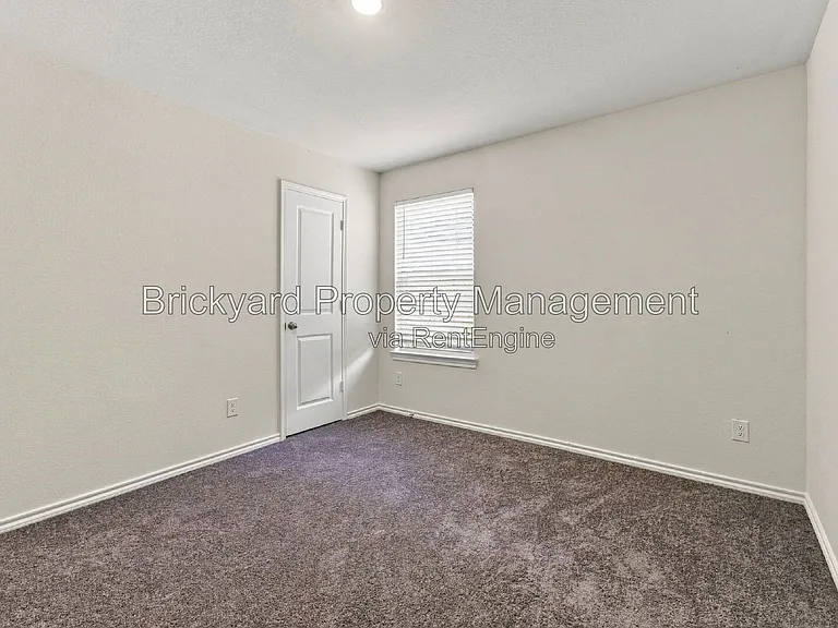 601 Banner Ave — Photo 12