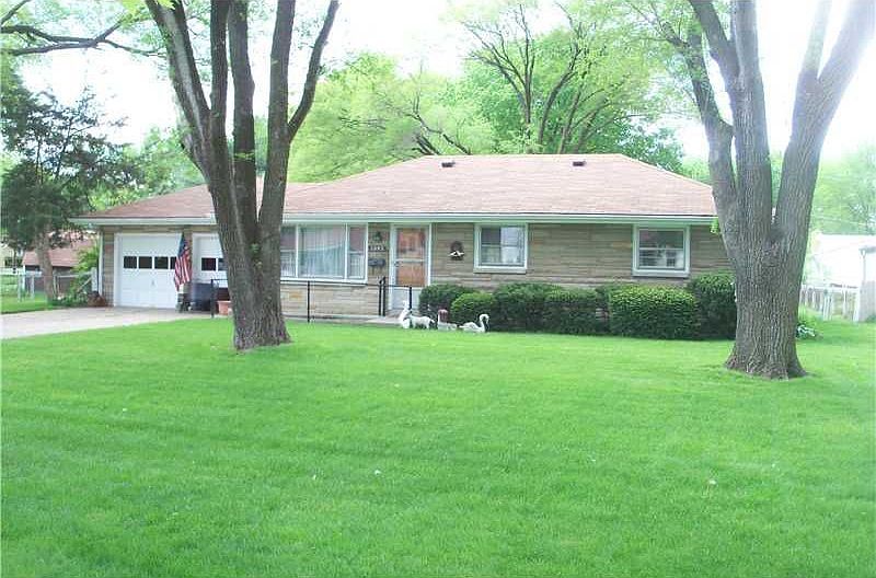 1st image of 2092 New Haven Dr
